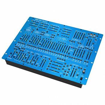 Behringer 2600 Blue Marvin аналоговый полумодульный синтезатор